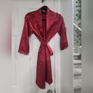 Women lingerie robe and nightgown set
